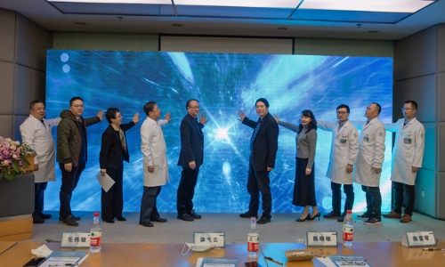 宁波首个肺癌诊疗一体化中心启动_副本.jpg